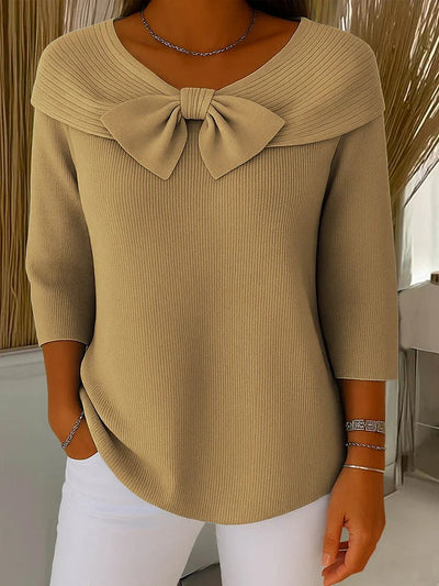 Serenna Sweater with Bow and Round Neckline